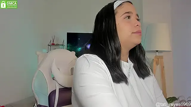 NANA_7 – webcam model profile photo Image 18