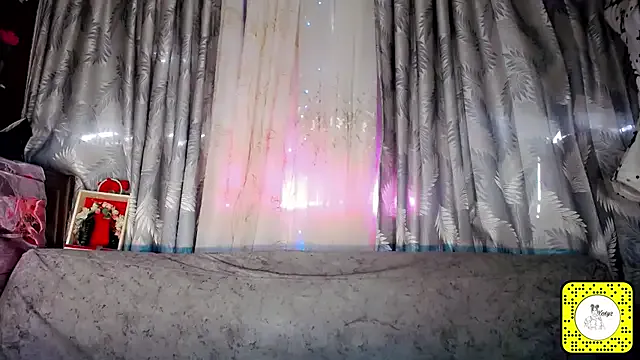 Nathcurly_ – webcam model profile photo Image 7