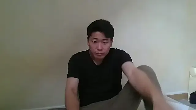 hina_porn – webcam model profile photo Image 3