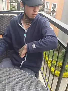 NANA_7 – webcam model profile photo Image 8