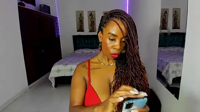  – webcam model profile photo Image 3