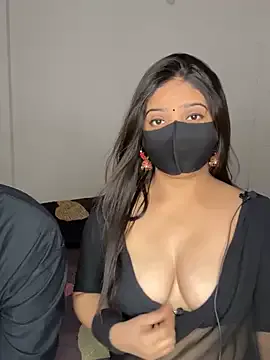 hina_porn – webcam model profile photo Image 6