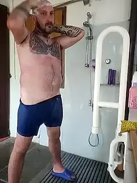 _Alicee_1 – webcam model profile photo Image 3