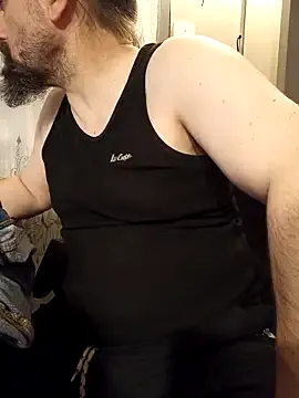 PumaShyXD – webcam model profile photo Image 12