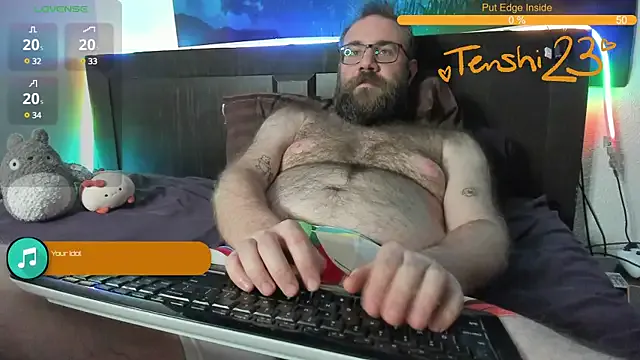 roouse – webcam model profile photo Image 15