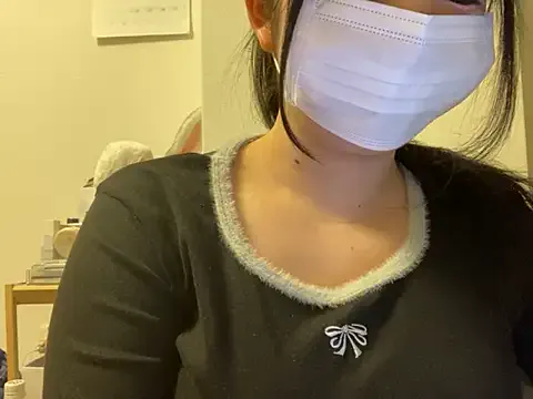 Yui-Ch – webcam model profile photo Image 19