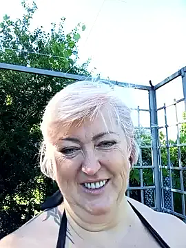 _Alice_1 – webcam model profile photo Image 11