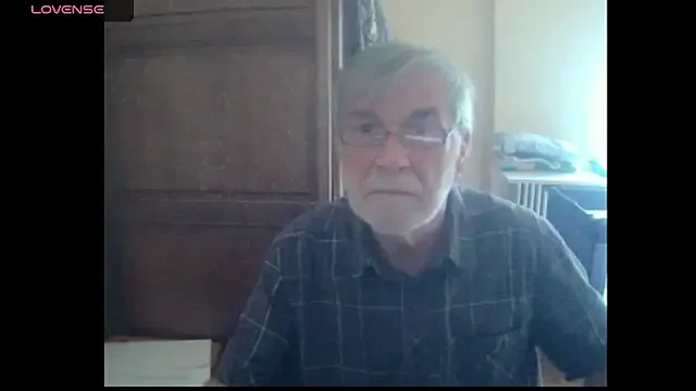 terrybare – webcam model profile photo