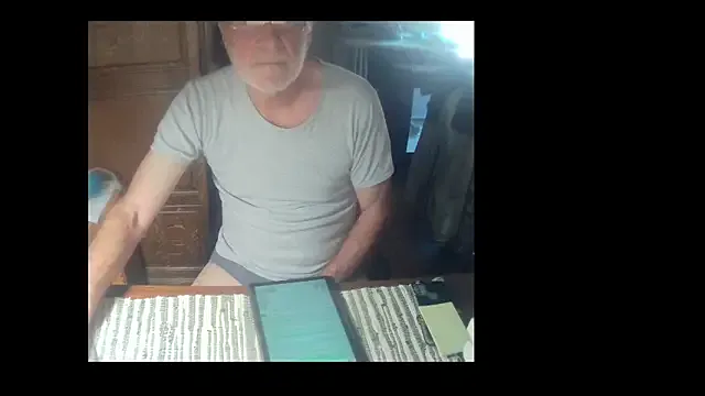 jasminesummer – webcam model profile photo Image 10