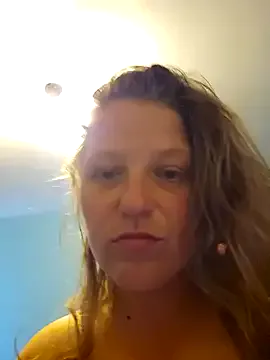 AlisonColemans – webcam model profile photo Image 5