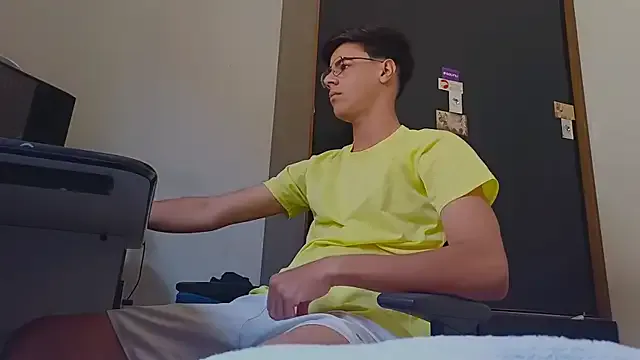 miharu01 – webcam model profile photo Image 8