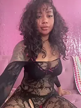 KimRoberth – webcam model profile photo Image 16