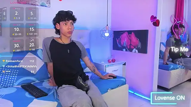 Yui-Ch – webcam model profile photo Image 6