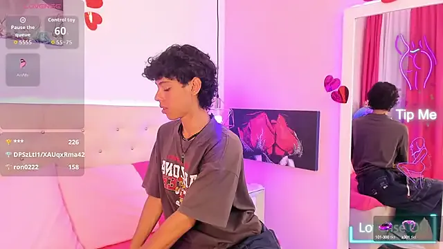 Yui-Ch – webcam model profile photo Image 7