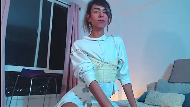 Megu_Melon – webcam model profile photo Image 4