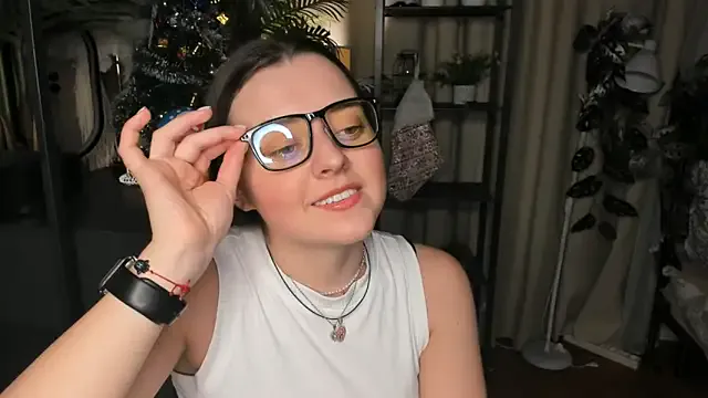 SophieHamilton – webcam model profile photo Image 18