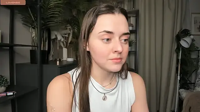 NANA_7 – webcam model profile photo Image 9