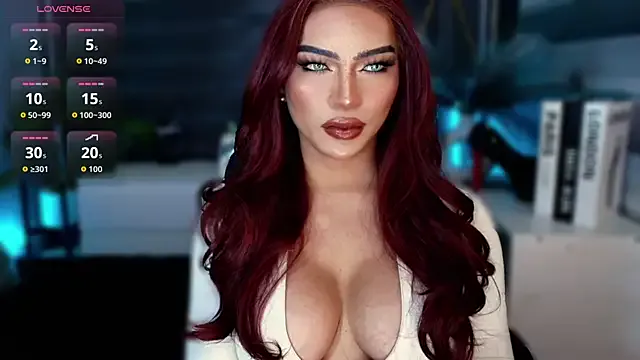 seraphine23 – webcam model profile photo Image 6