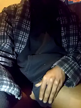 Yui-Ch – webcam model profile photo Image 14