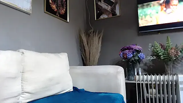 emma05 – webcam model profile photo Image 19