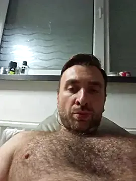 zui_lu – webcam model profile photo Image 7