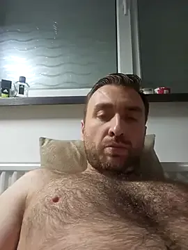 zui_lu – webcam model profile photo Image 8