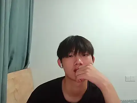 Mia--meow – webcam model profile photo Image 5