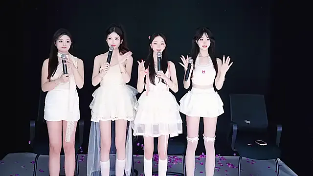 TNT-Sister Image 2