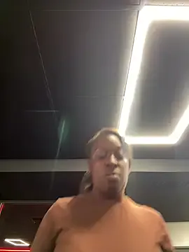 Eleena_AND_Tyler – webcam model profile photo Image 5