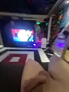 zui_lu – webcam model profile photo Image 15