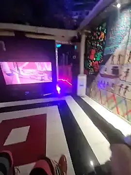 zui_lu – webcam model profile photo Image 19