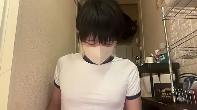 Megu_Melon – webcam model profile photo Image 2