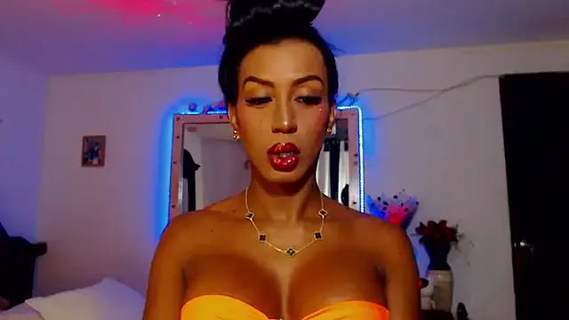LadySugar – webcam model profile photo Image 12