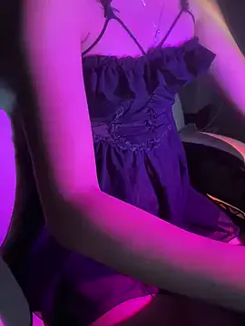 neha_rohan12 – webcam model profile photo Image 10