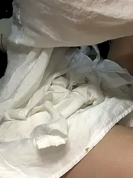 neha_rohan12 – webcam model profile photo Image 4