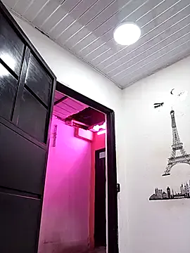 missdirtyhot_ – webcam model profile photo Image 3