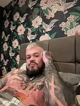 xoxo_sol – webcam model profile photo Image 5