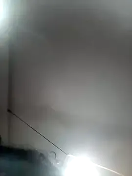 roouse – webcam model profile photo Image 18