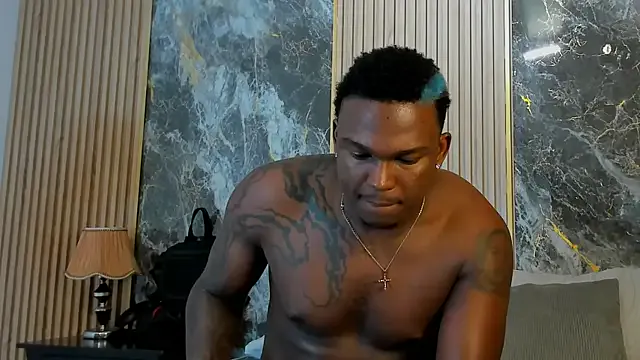 CleoLangley – webcam model profile photo Image 9