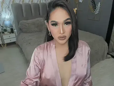 LOVE_MIREI_LOVE – webcam model profile photo Image 3