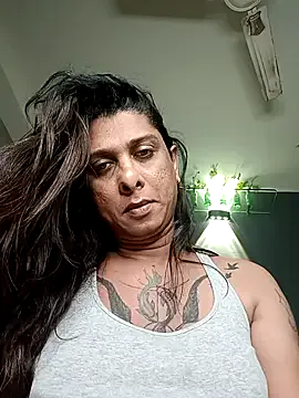 HotBella- – webcam model profile photo Image 2