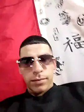  – webcam model profile photo Image 8