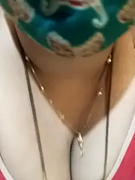 Humsafar-HDX-13 – webcam model profile photo Image 3