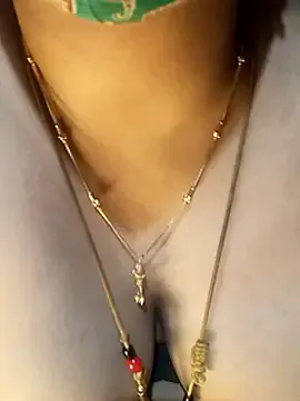 Humsafar-HDX-13 – webcam model profile photo Image 5