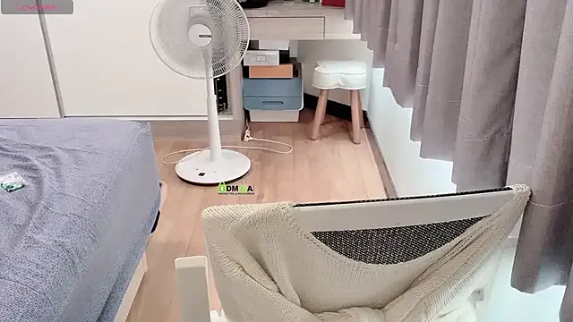 ManuelaMazzone – webcam model profile photo Image 18