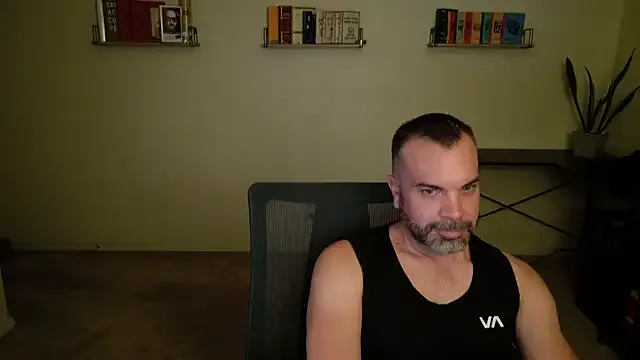  – webcam model profile photo Image 3