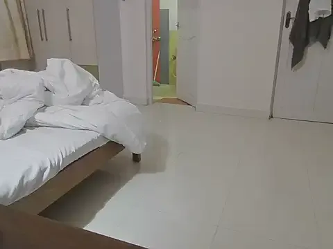 its_amesha – webcam model profile photo Image 2