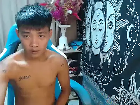 urasianjason – webcam model profile photo
