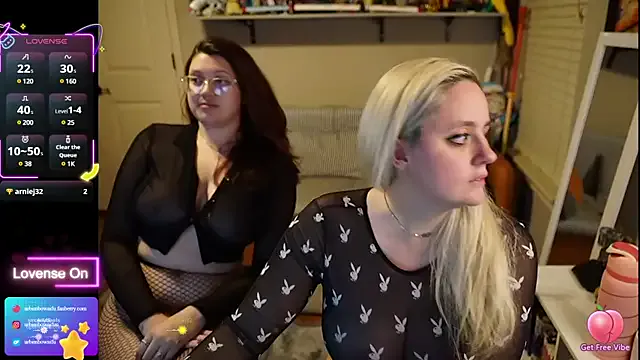 UrBimboWaifu Image 4