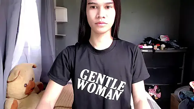 NANA_7 – webcam model profile photo Image 17